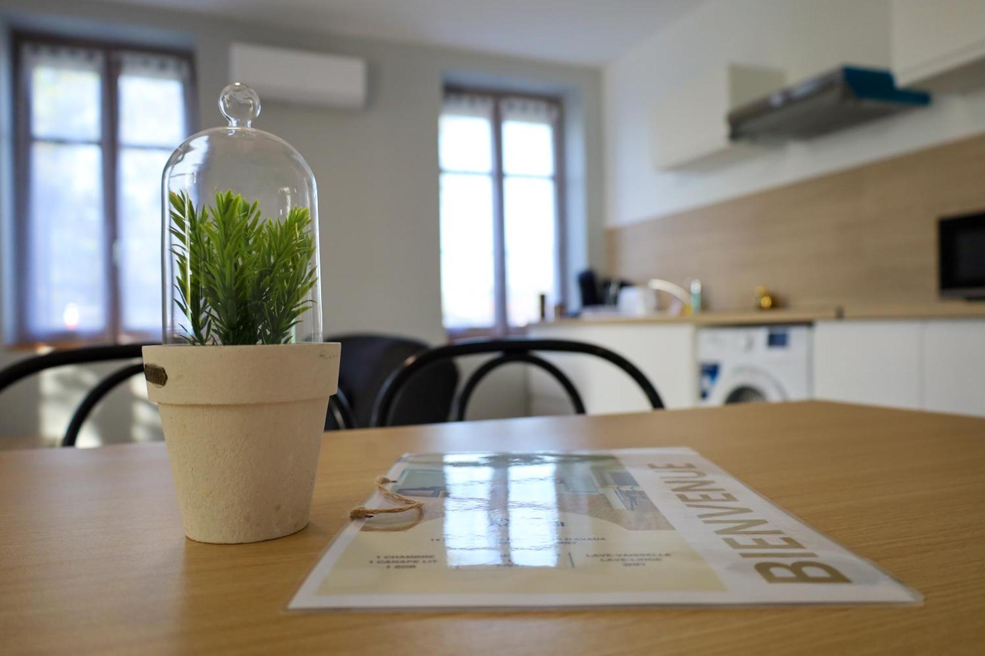 Le Westy 1 Appartement Hieres-Sur-Amby Buitenkant foto